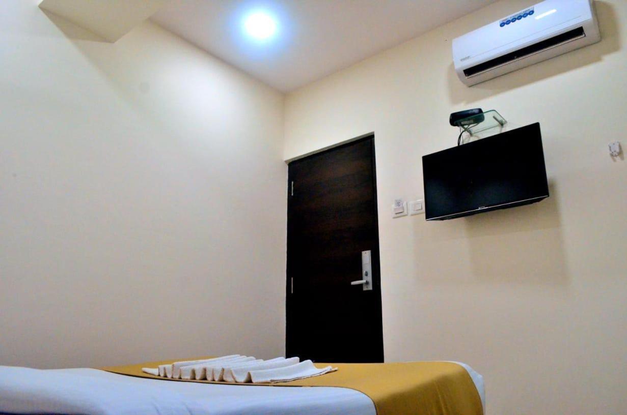 The Best Hotel Bombay Exterior foto