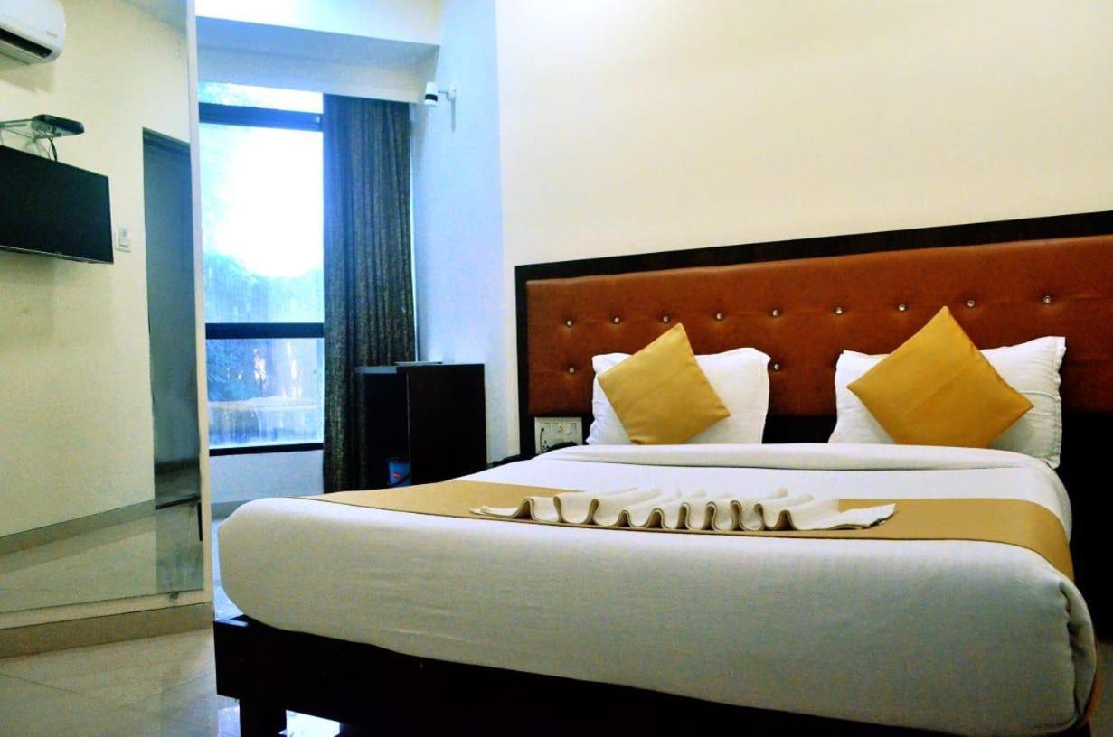 The Best Hotel Bombay Exterior foto