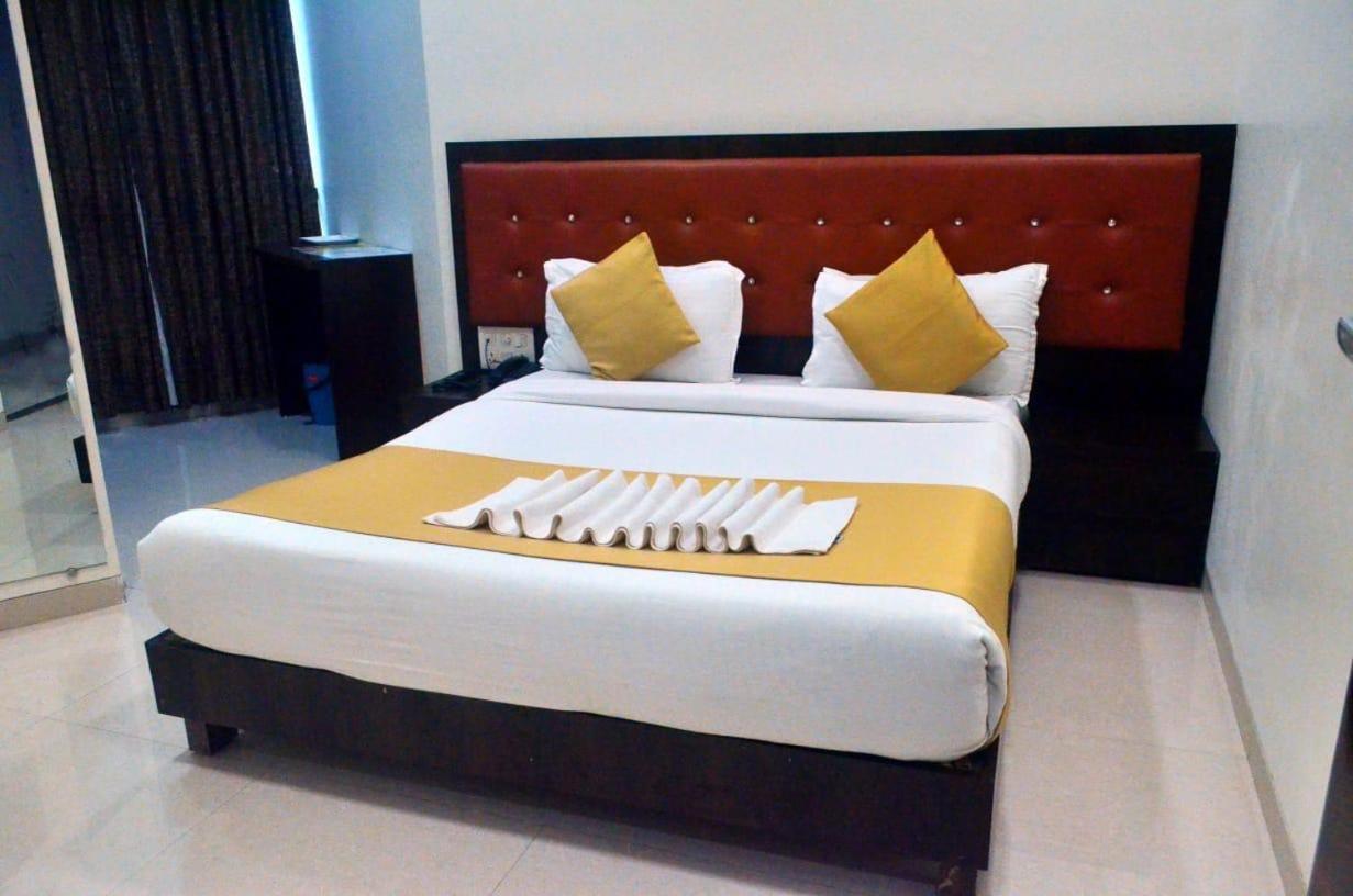 The Best Hotel Bombay Exterior foto